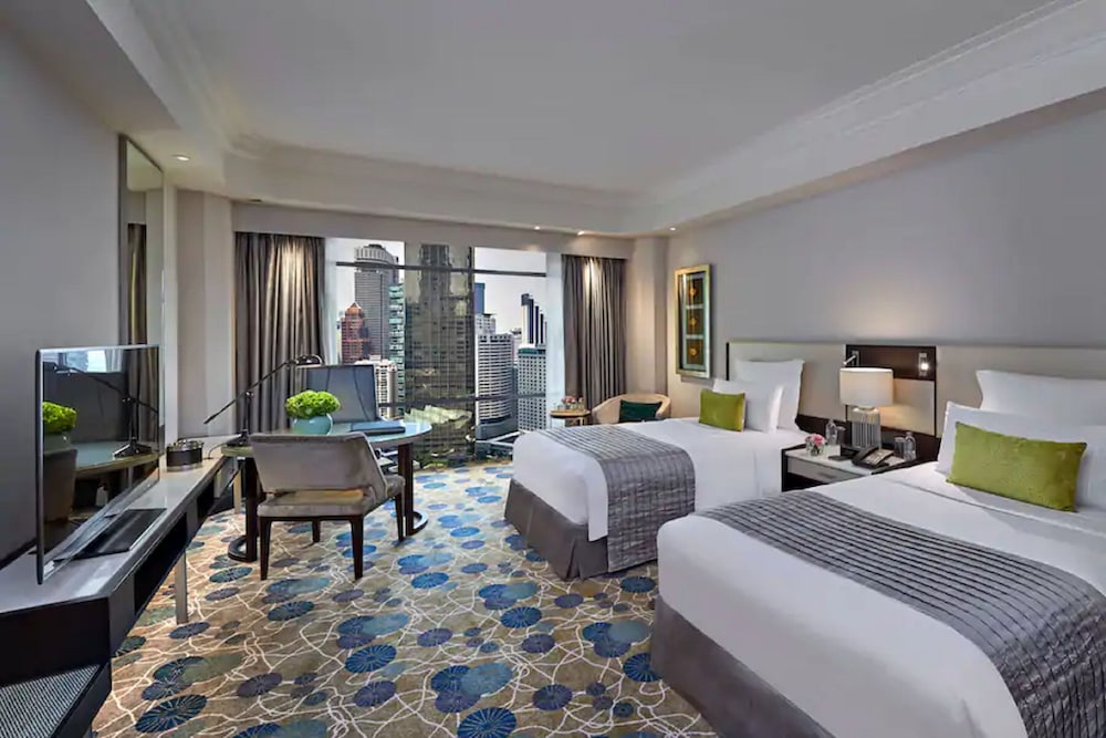 Mandarin Oriental Kuala Lumpur 11/83