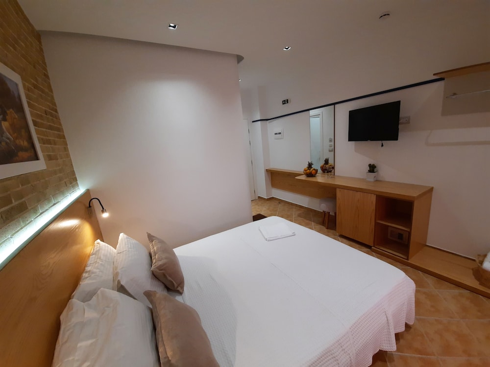Hotel Piccollino 15/78