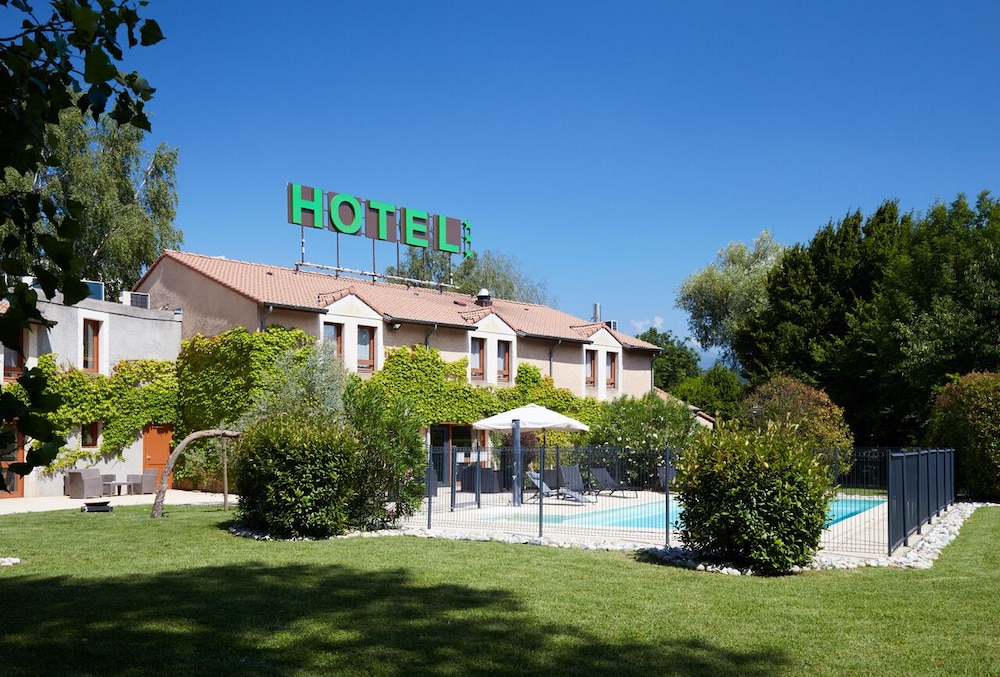 Hotel La Cle Des Champs 29/41