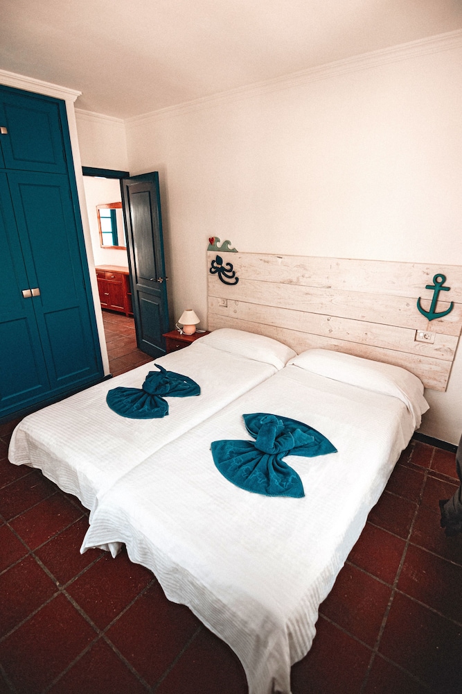 Punta Elena Beach the Home Collection 18/64
