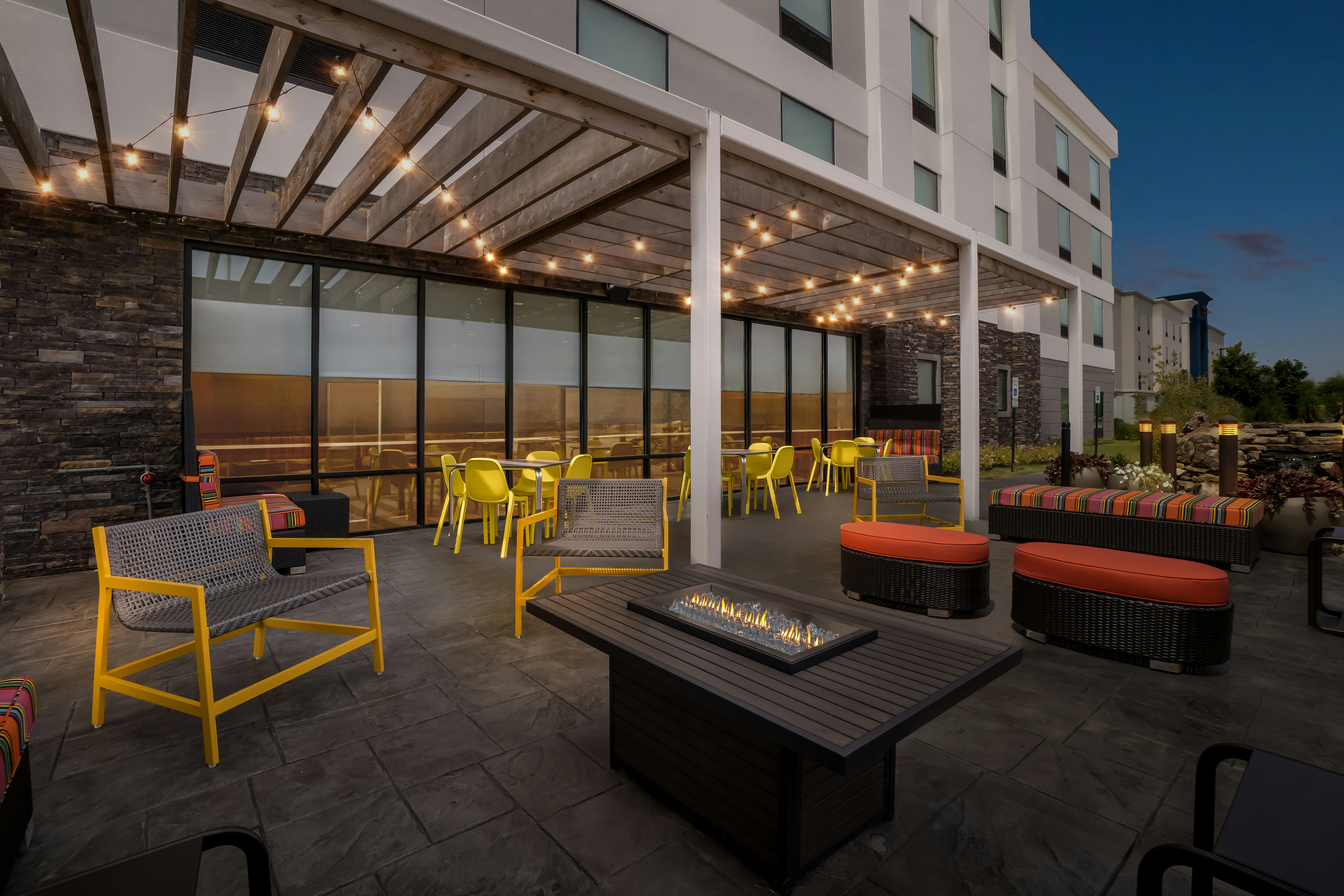 Home2 Suites by Hilton Marion 21/22