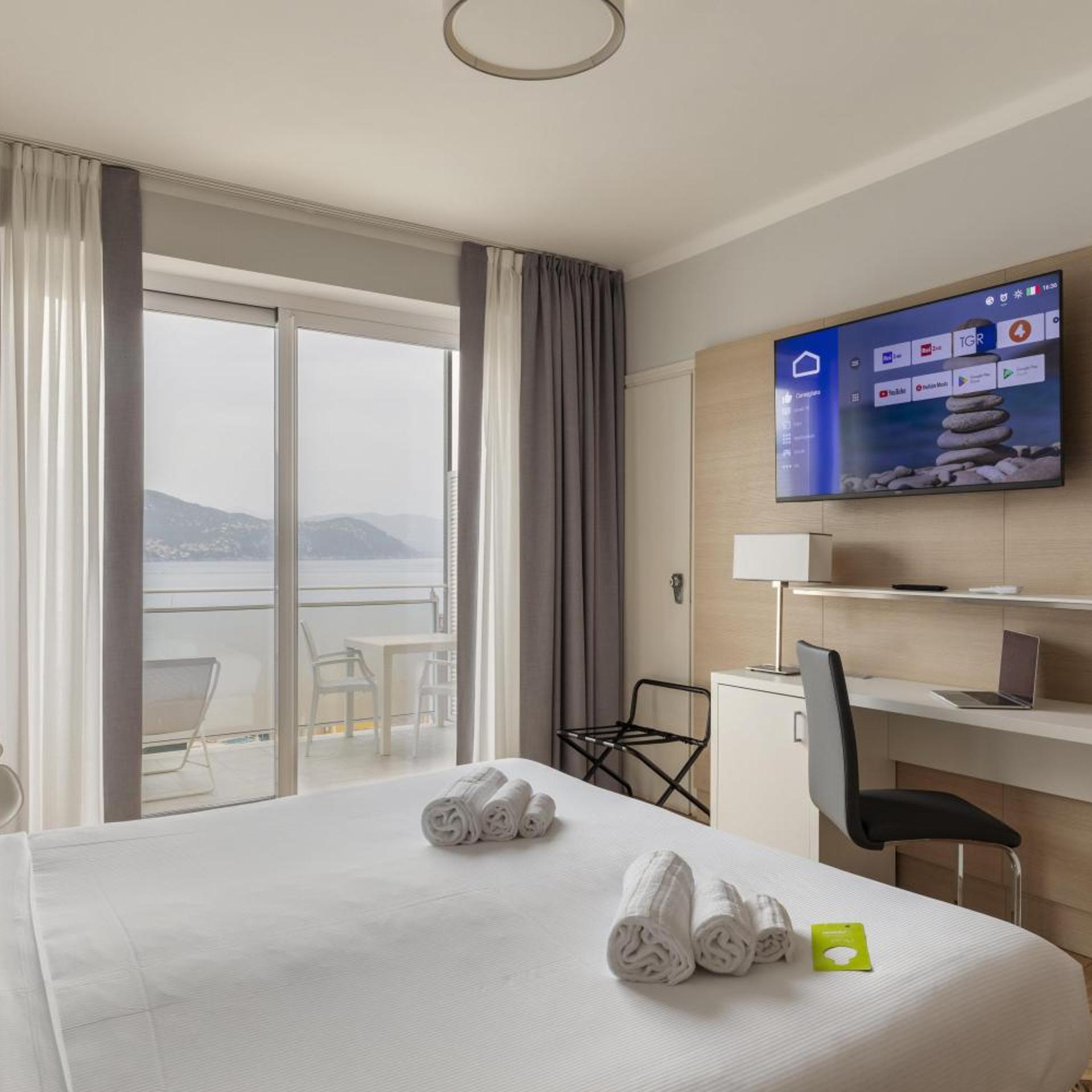 غرفة بسرير مزدوج بإطلالة على البحر، B&B Hotel Park Hotel Suisse Santa Margherita Ligure 5/10