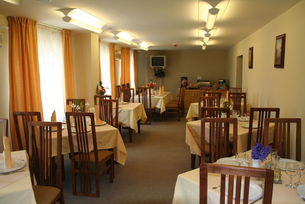 Hotel Baneasa Parc 16/35