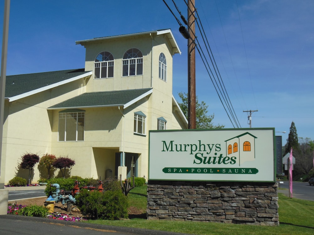 Murphys Suites 1/66