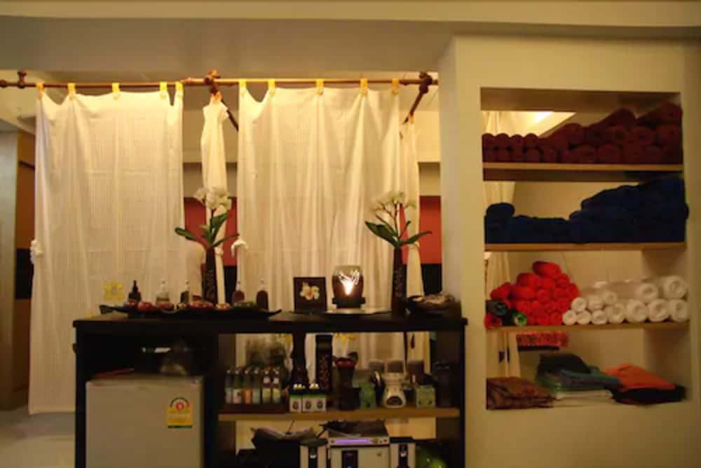 Bunjongburi Hotel 11/50