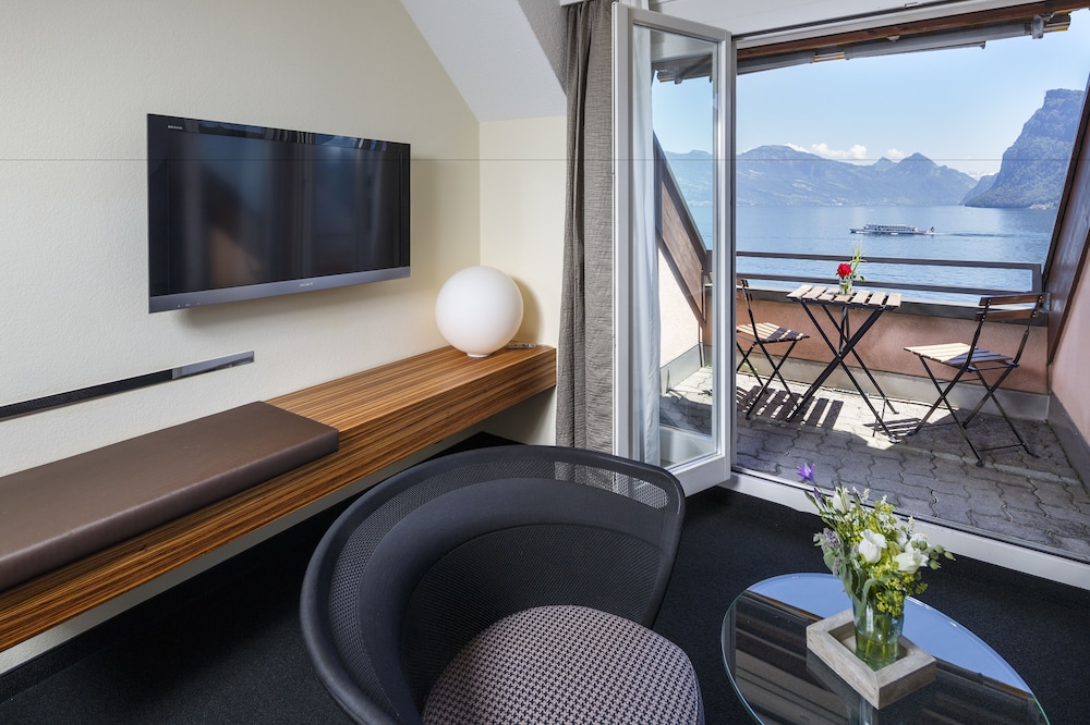Seehotel Kastanienbaum 32/44