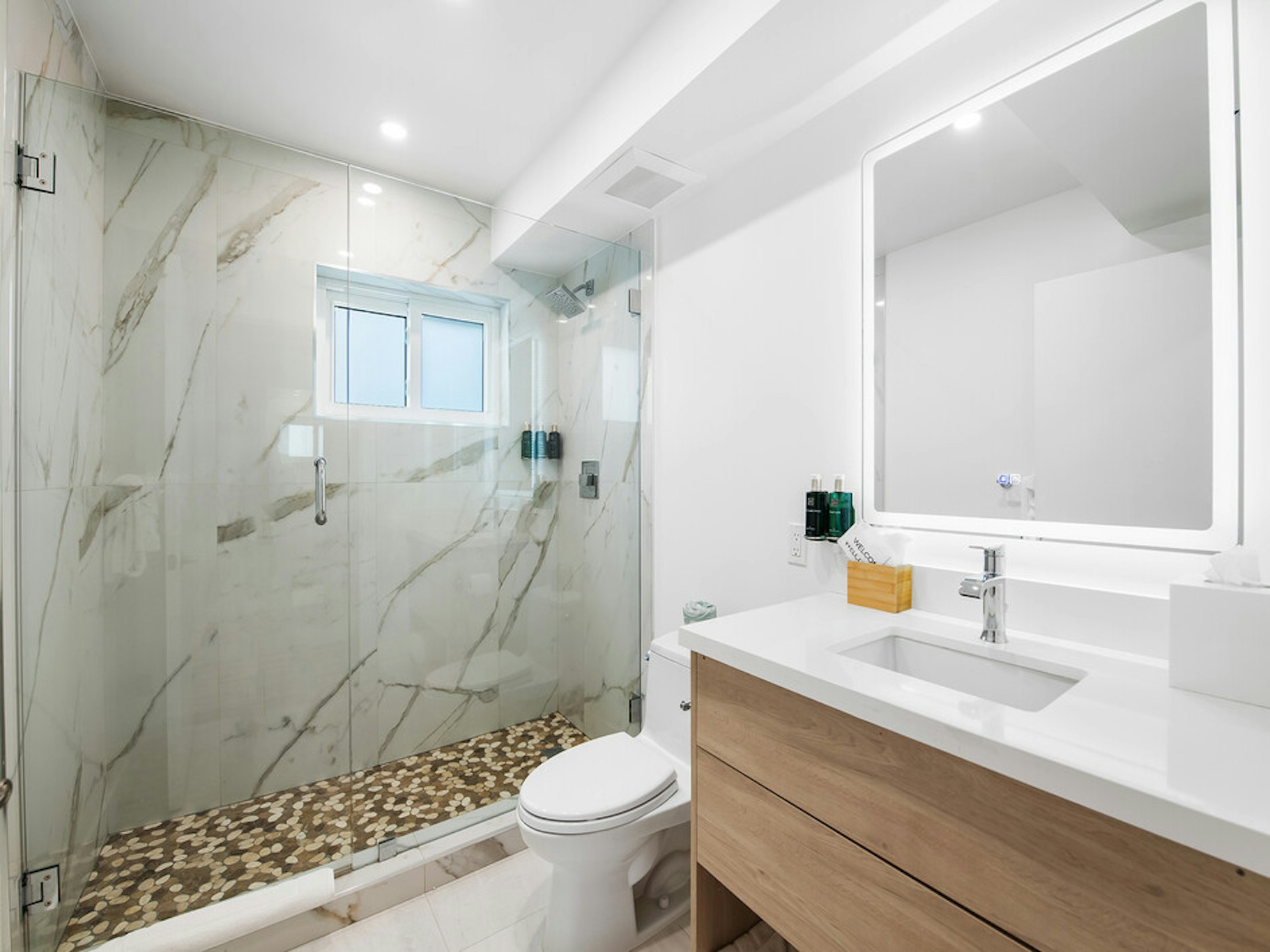 Beachcomber Oceanfront Resort Villas 68/71