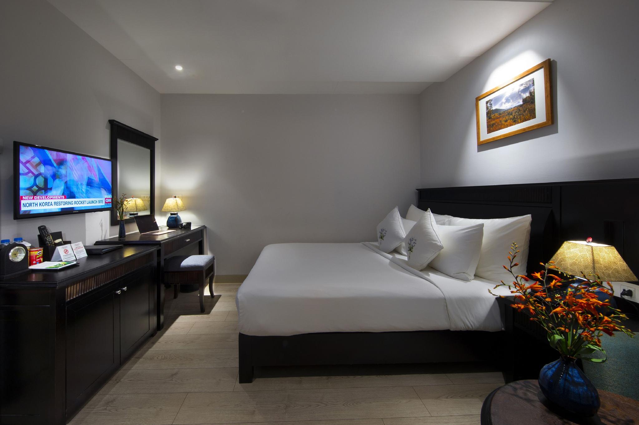 Superior, Double Bed, No Window
