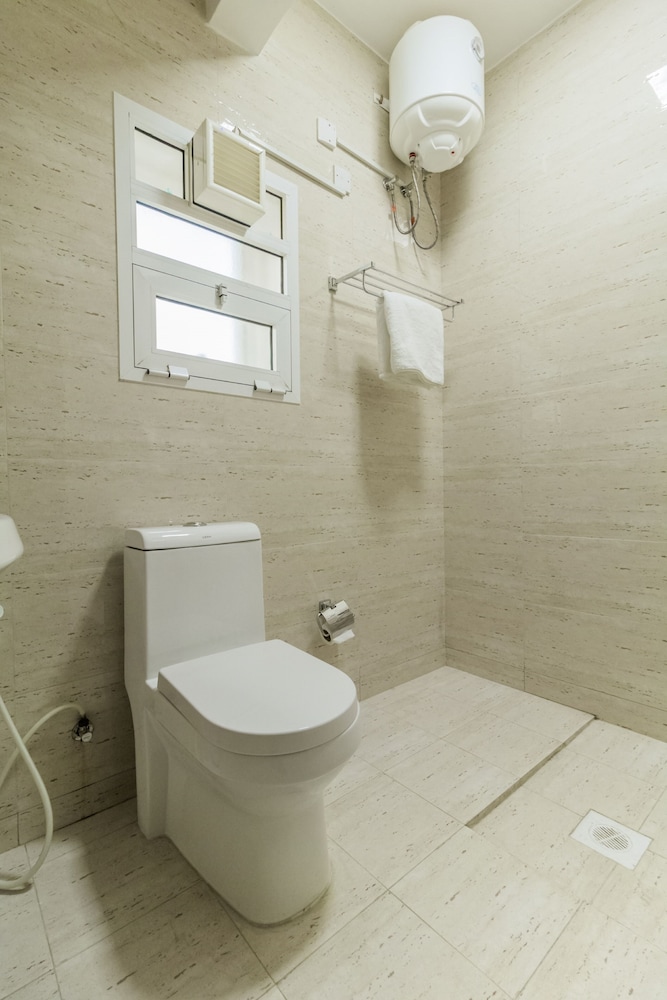 Super OYO 106 Muscat Grand Hotel Apartment 20/21