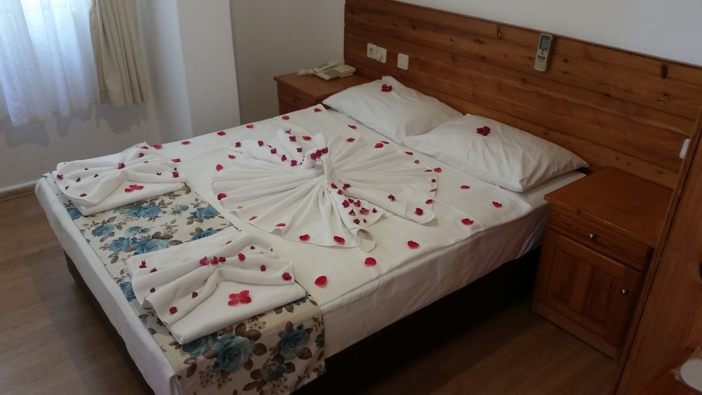 Chronos Beach Hotel 23/50