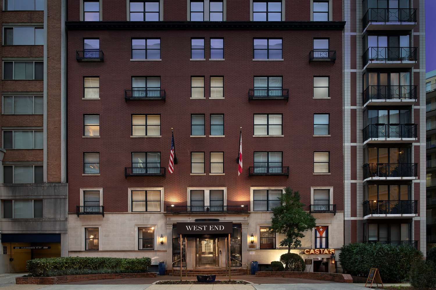 West End Washington Dc Tapestry Collection By Hilton 1/46