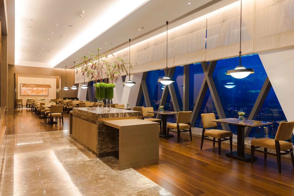Hyatt Regency Zhenjiang 62/79