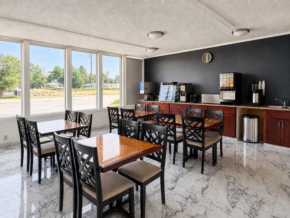 Alamo Inn Suites 42/61