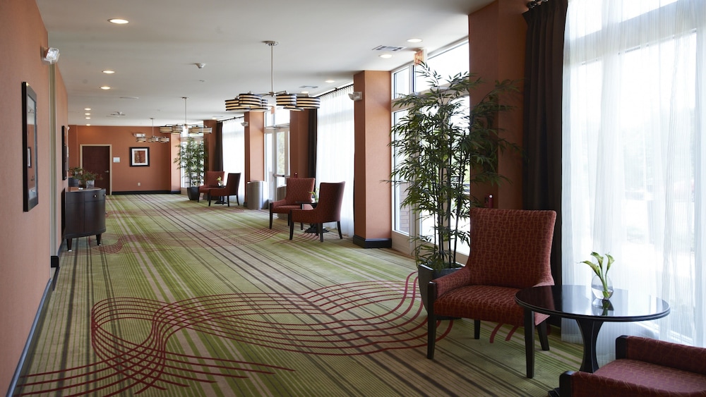 Holiday Inn Birmingham - Hoover 8/42