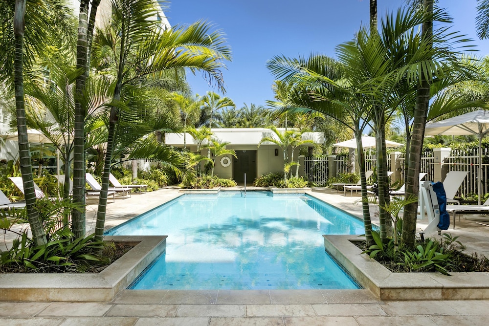 Hyatt House San Juan 68/74