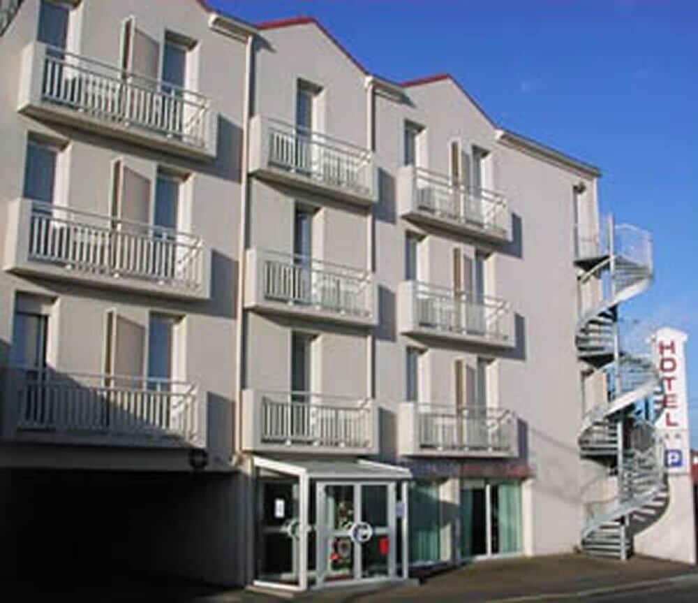 Brit Hotel Les Alizés 1/34