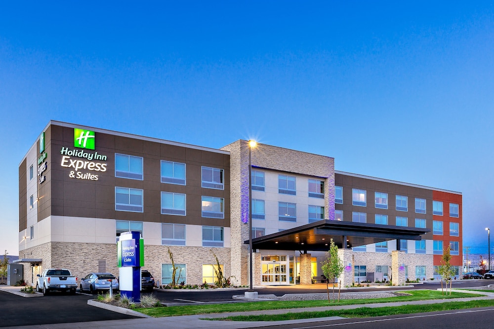 Holiday Inn Express & Suites Union Gap - Yakima Area 1/59
