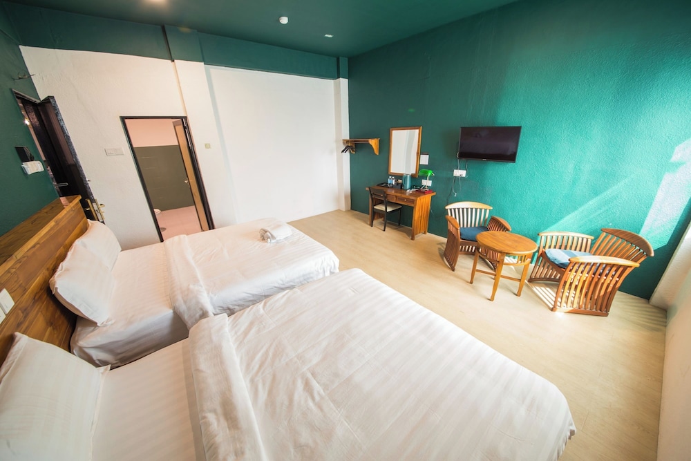 Room V @ Jalan Sultanah 19/36
