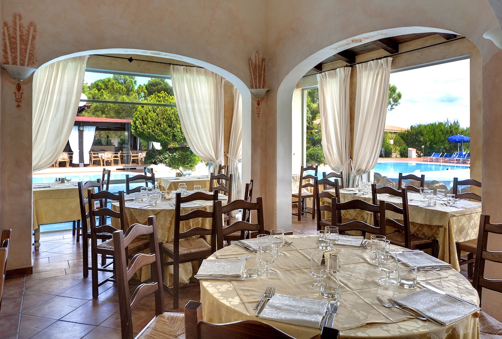 Colonna Hotel Du Golf 41/59