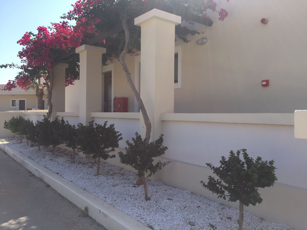 Al Mare Villas 59/67