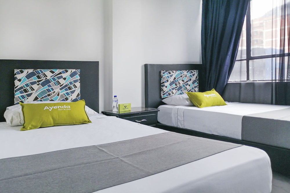 Ayenda 1077 Bogota Hills 24/52
