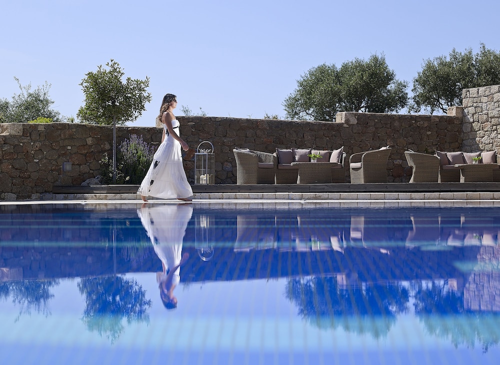 Anaxo Resort 40/69
