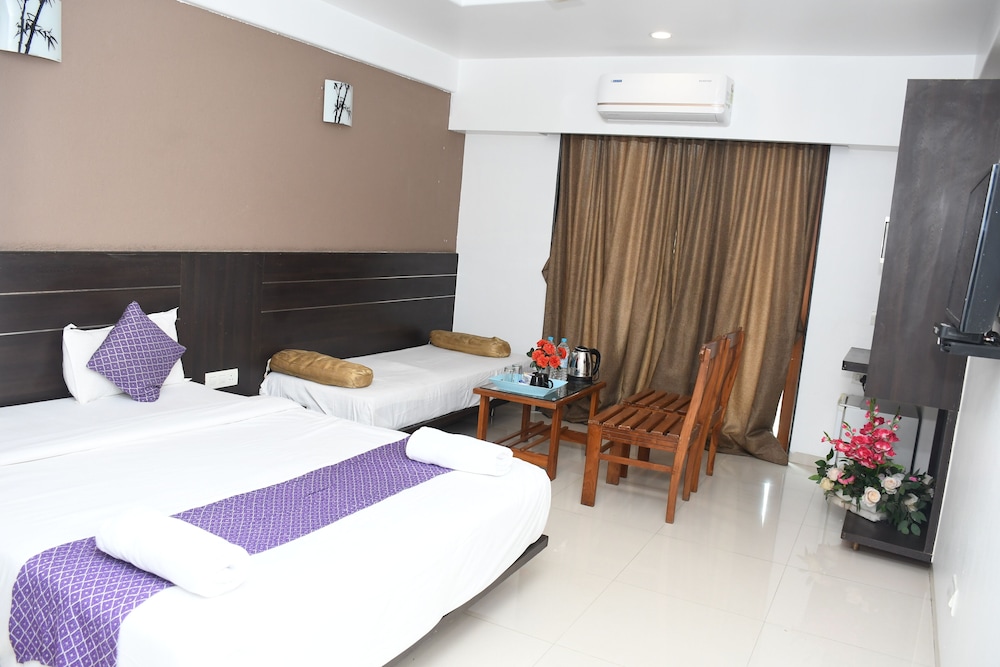 ROYAL, SUPERIOR, DOUBLE BED
