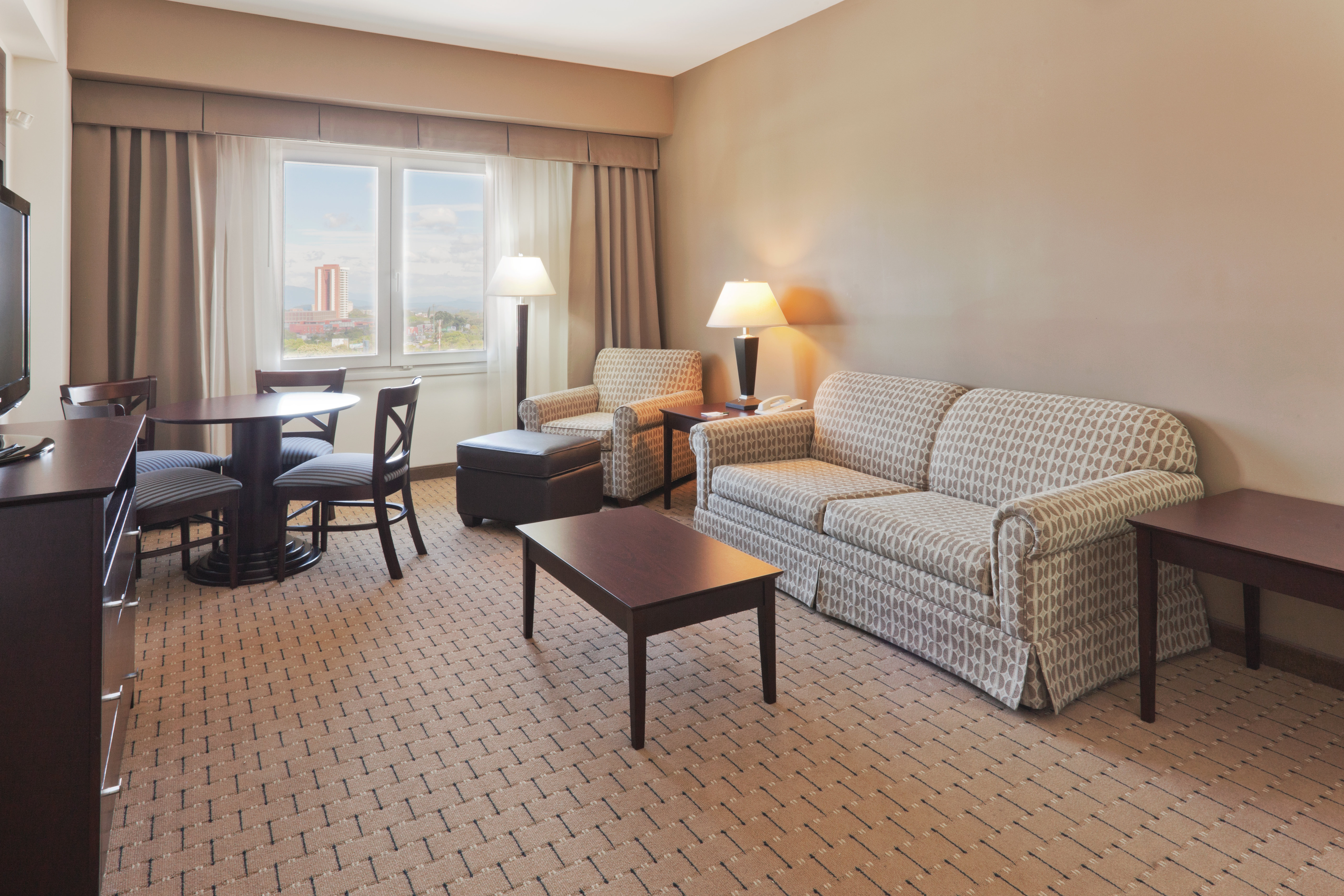 Holiday Inn San Salvador An Ihg Hotel 28/60