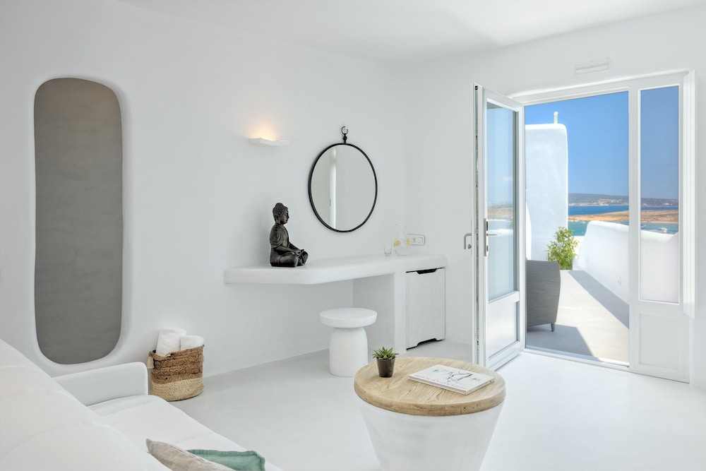Diamond, Suite, Queen Bed, Ocean View, Sofa, Plunge Pool، Lilly Residence Boutique Suites Adults Only 4/10