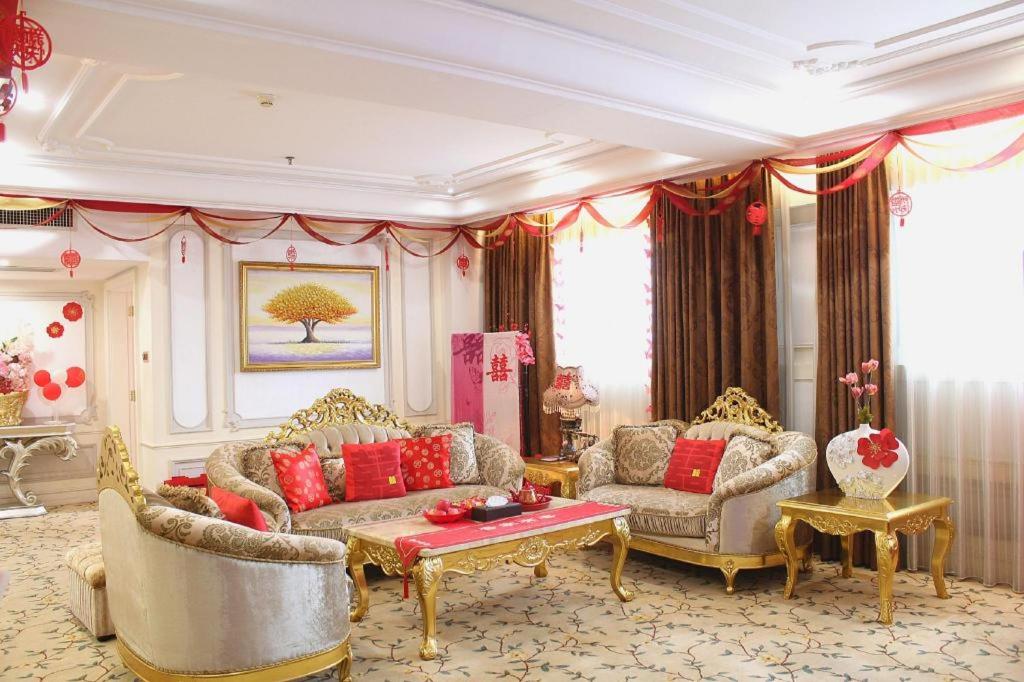 Foshan Jubilee Hotel 58/77