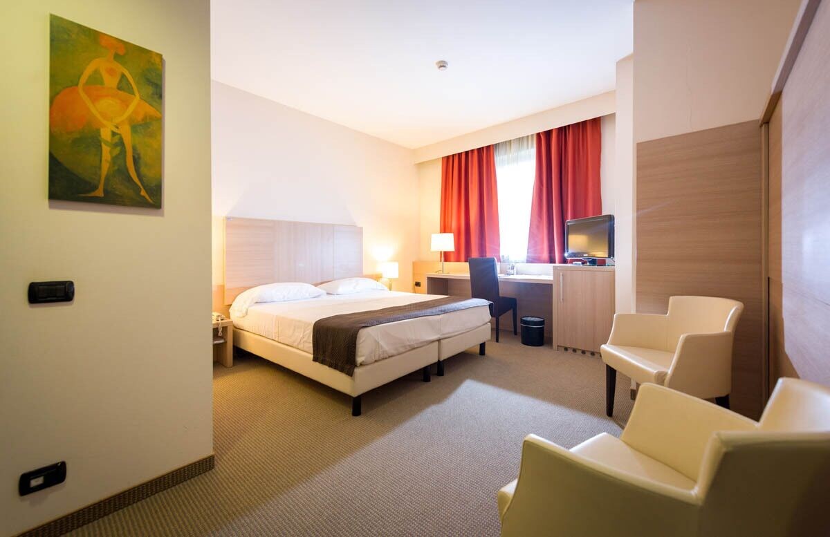SUPERIOR, DOUBLE BED