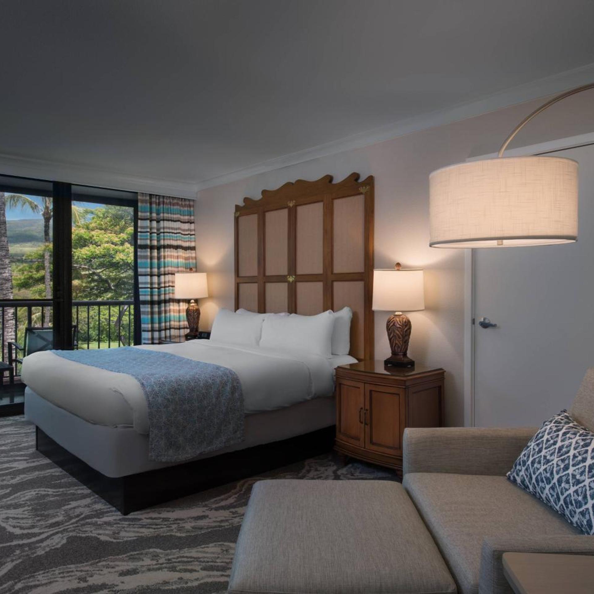 1 Bedroom, Suite, King Bed, Island View