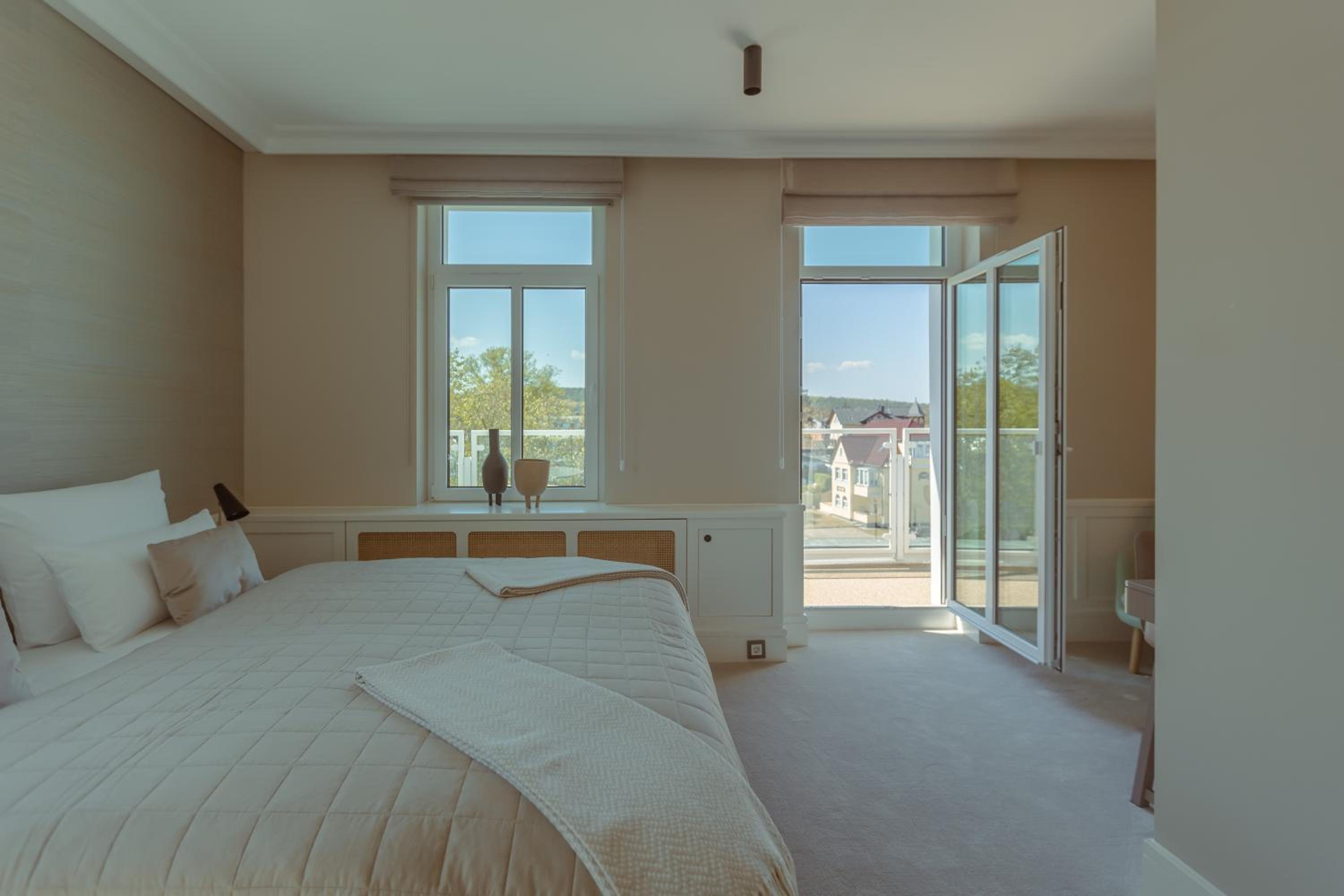 Room, Double Bed, Balcony