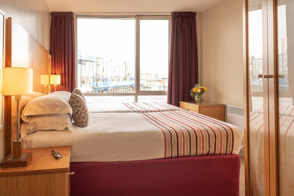 Premier Suites Liverpool 20/58