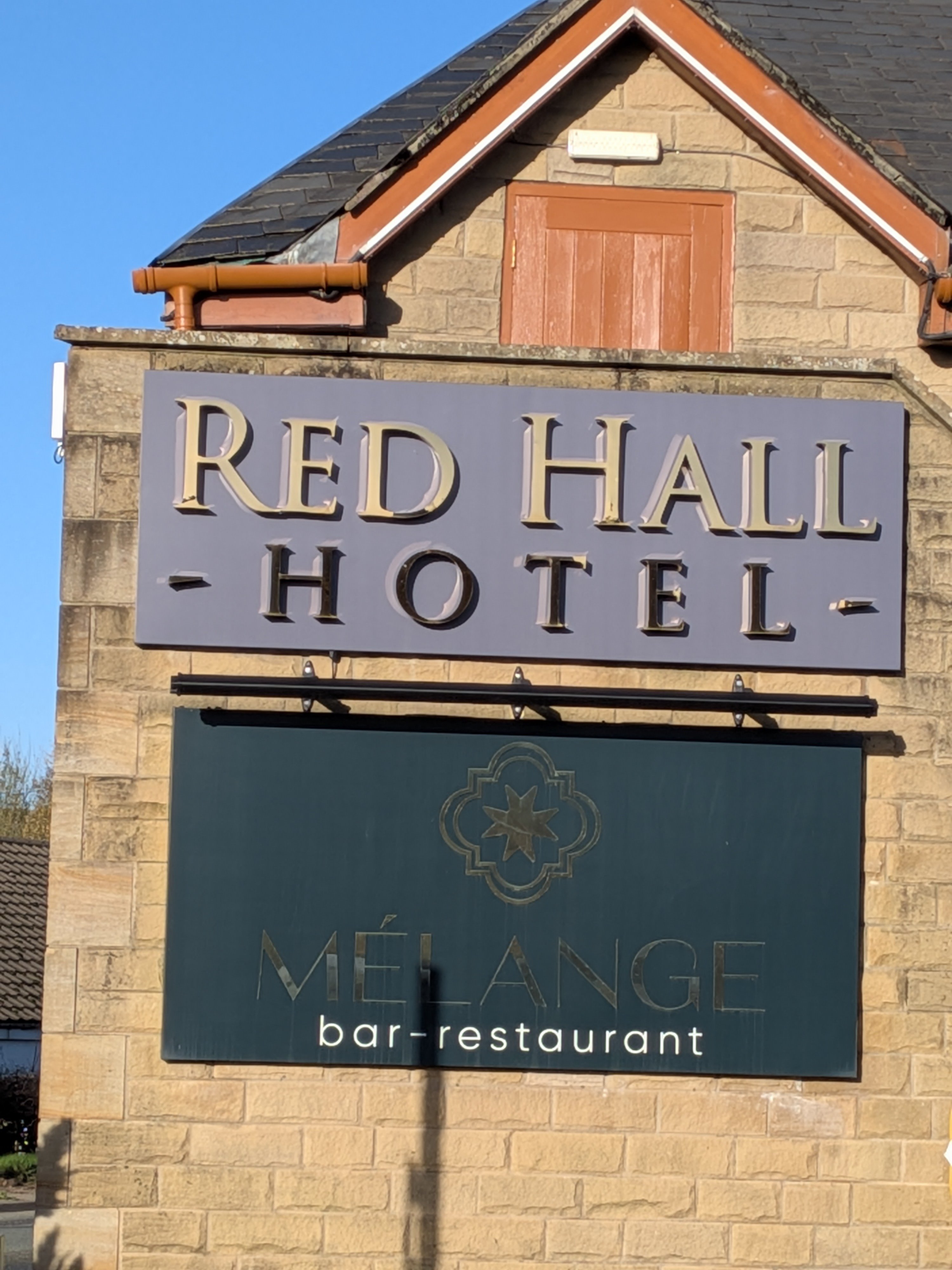 Red Hall 2/50