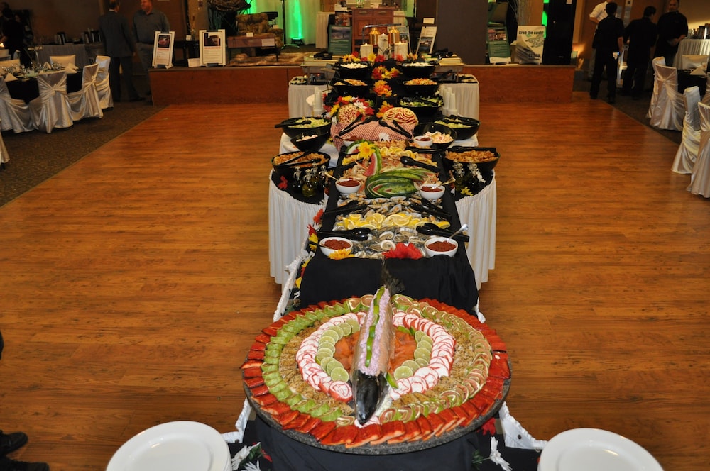 Slave Lake Inn and Conference Centre 38/50