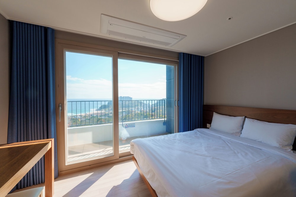 Hotel The Blue Terra Sokcho 6/50