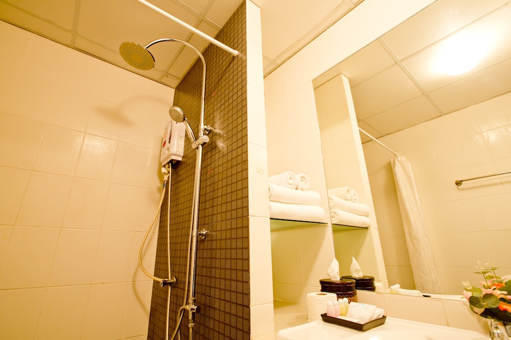Sinsuvarn Airport Suite 18/67