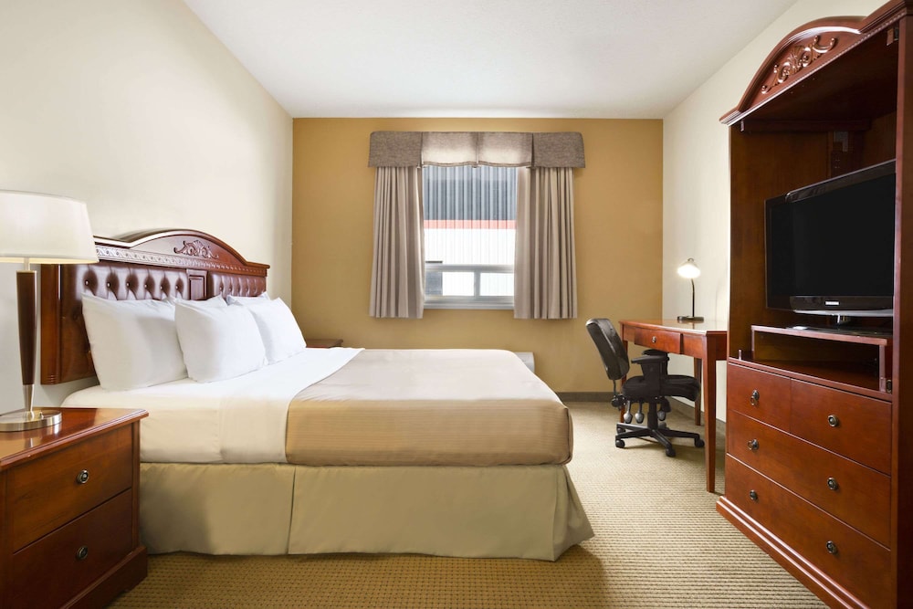 Days Inn By Wyndham Bonnyville 20/52
