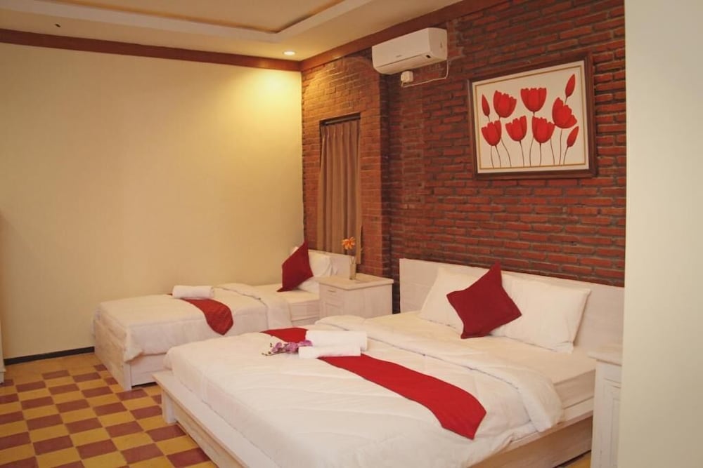 Jacatra Homestay 5/20