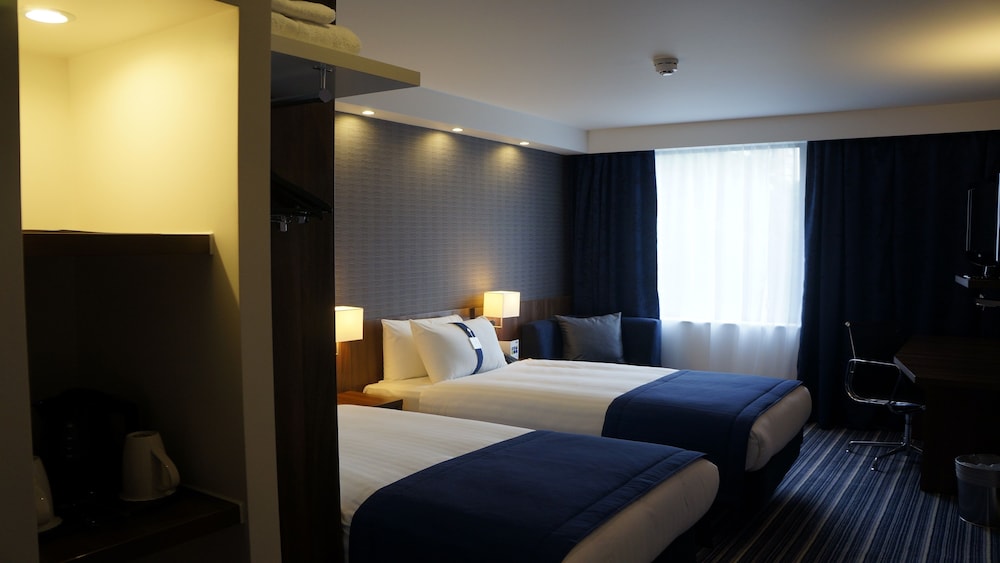Premier Inn London Fulham 17/69