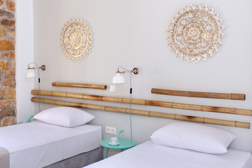 Syra Suites 14/50