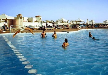 Sharm Cliff Resort 26/30