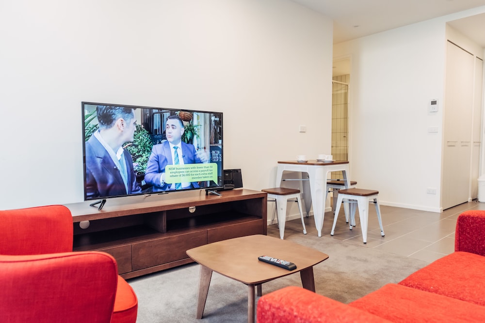 Comfort Apartments Box Hill 40/49