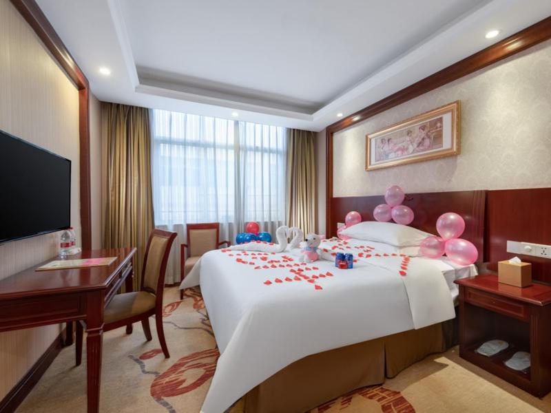 Vienna 3 Best Hotel Shenzhen Guanlan Chinatown 12/15