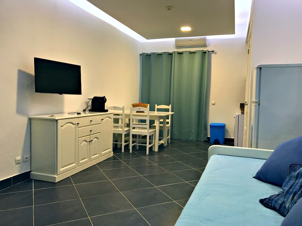 BORDA D AGUA APARTMENTS 23/75