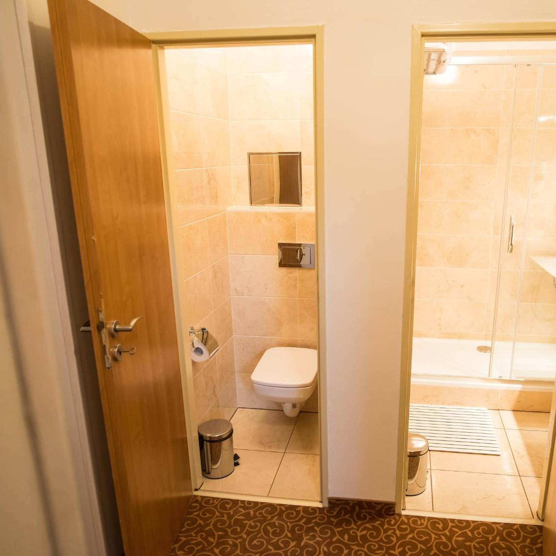 غرفة سوبيريور بسرير كينج، Hotel City Bell 4/9