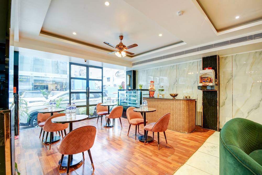 HOTEL KRISHNA DELUXE 64/70