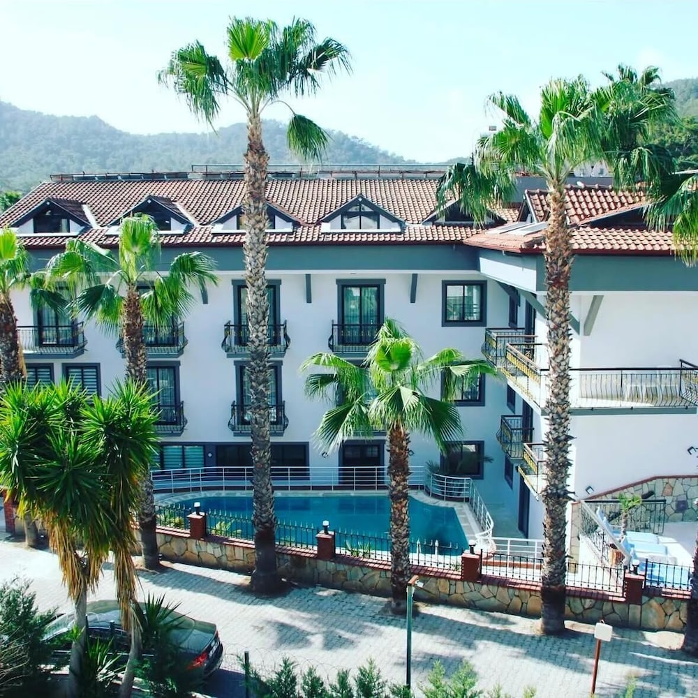 Orange Garden Hotel 5/45