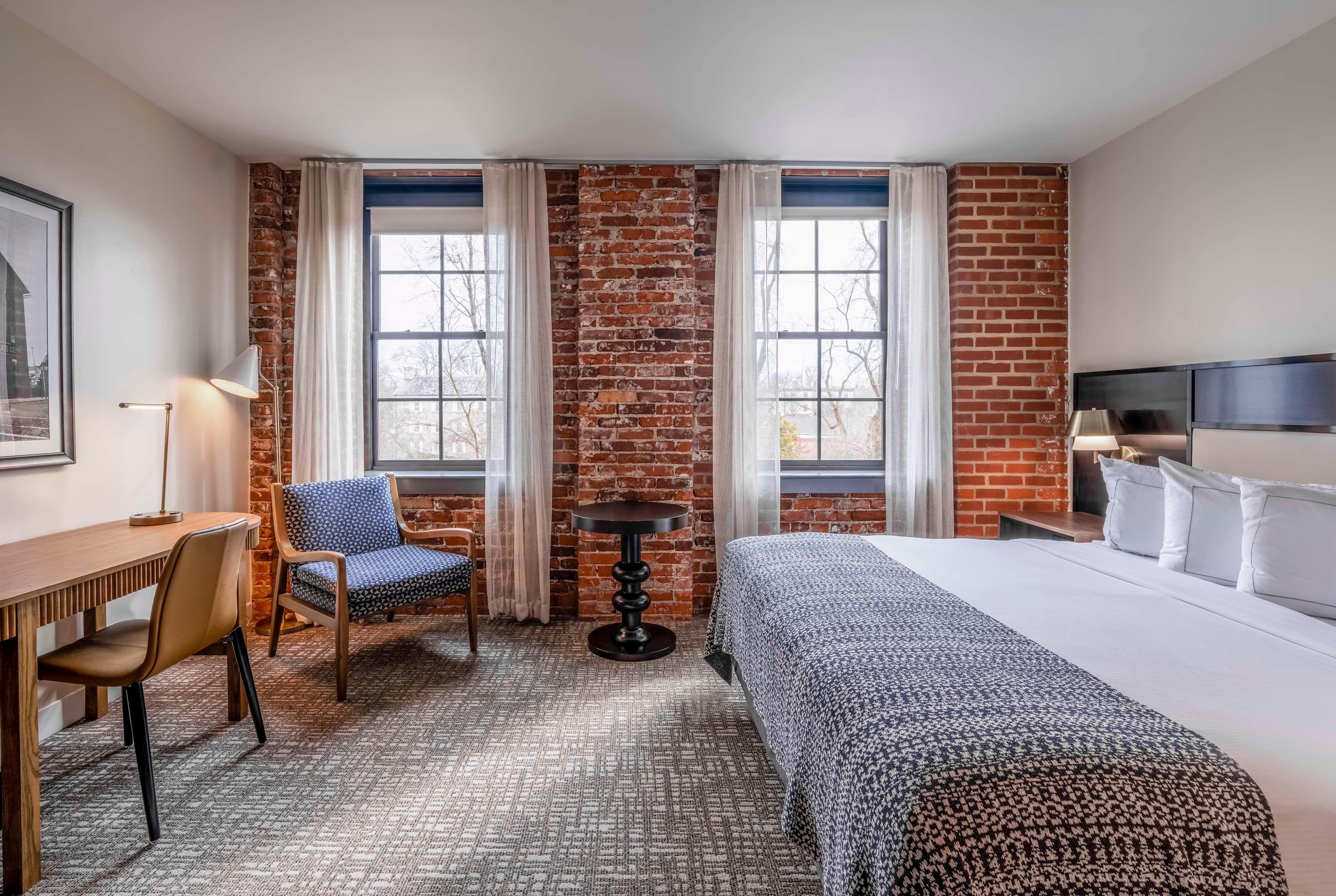 Room, King Bed, Park View